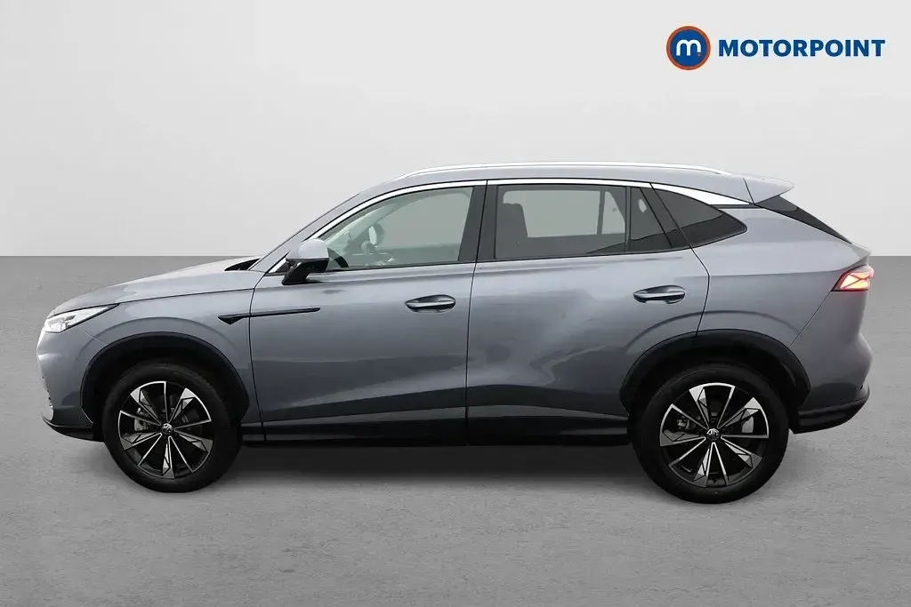 Usado MG HS Trophy 224 HP (164 kW) 2025 Cinzento SUV