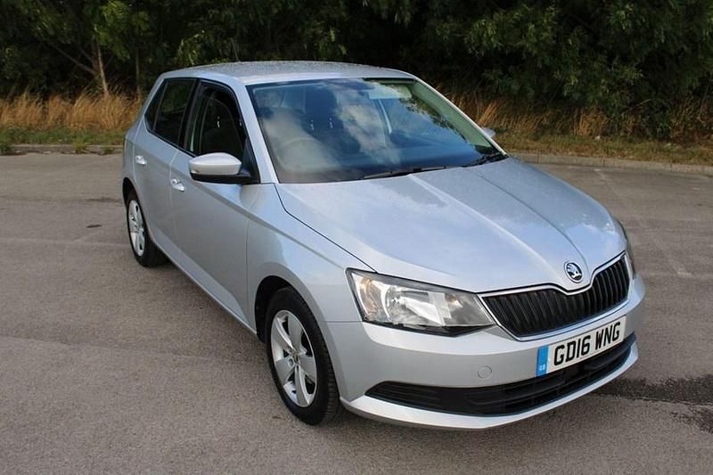 Silver Used 2016 Skoda Fabia SE Hatchback | £5,350 (Fair price) - Image 1/1