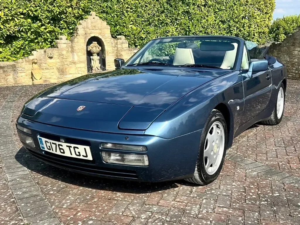 Used Porsche 944 211 HP (155 kW) 1990 Blue Cabriolet