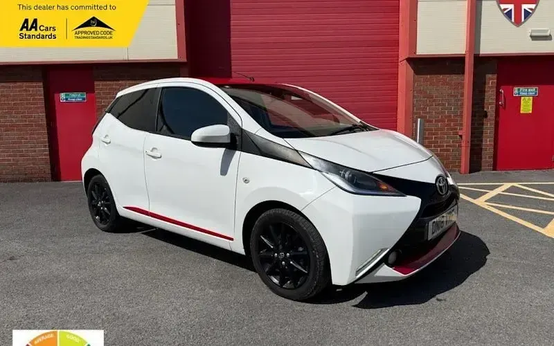 Used Toyota Aygo x-press 69 HP (50 kW) 2018 Hatchback