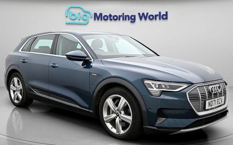 Used Audi e-tron 230 kW (313 HP) 2021 Blue SUV