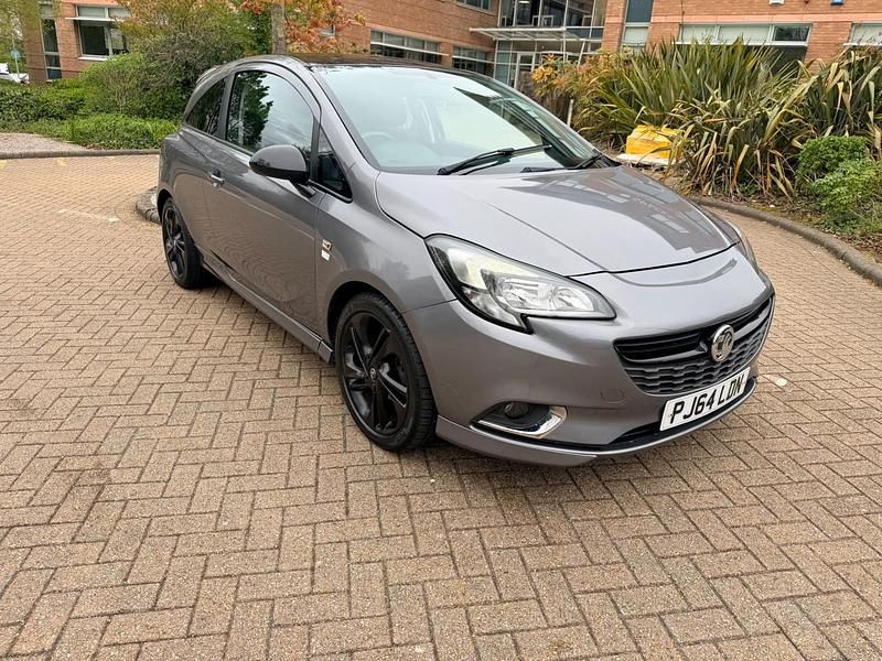 Used Vauxhall Corsa Design Edition 70 HP (51 kW) 2015 Grey Hatchback