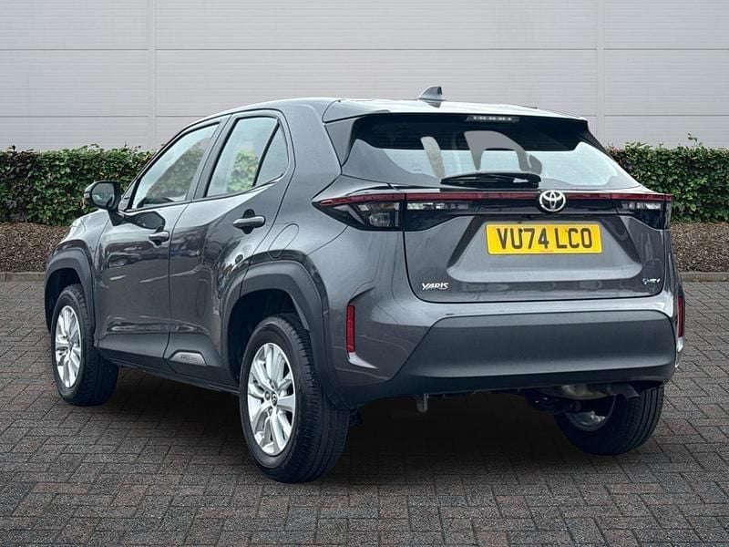 Second-hand Toyota Yaris Hybrid 2024 Gri Hatchback