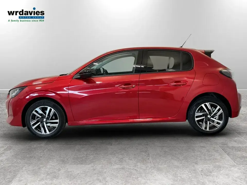 Used Peugeot 208 Allure+ 100 HP (73 kW) 2023 Red Hatchback