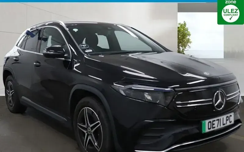 Käytetty Mercedes EQA250 AMG line 139 kW (190 HP) 2022 Katumaasturi