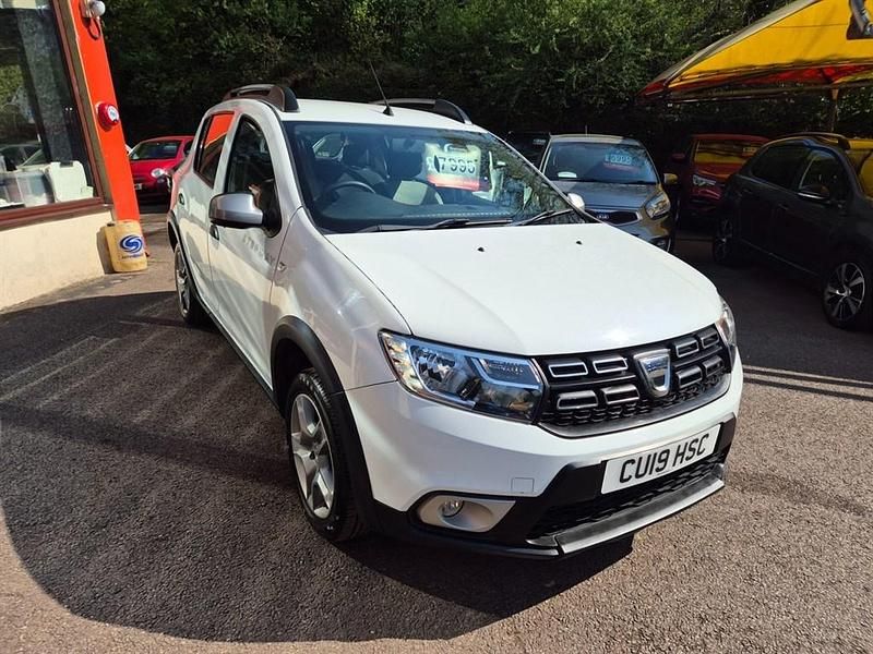 Used Dacia Sandero Essentiel 2019 White Hatchback