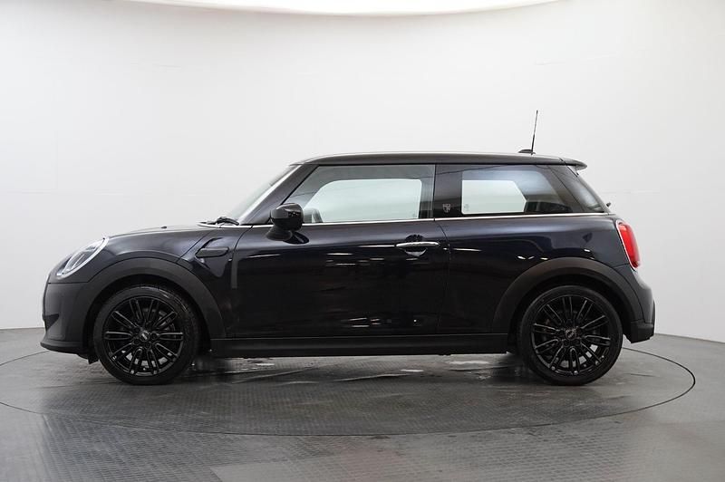 Used Mini Cooper Exclusive 134 HP (98 kW) 2022 Black Hatchback
