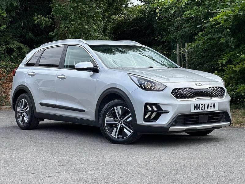 Silver Used 2021 Kia Niro 2 SUV | £14,190 (Good price) - Image 1/3