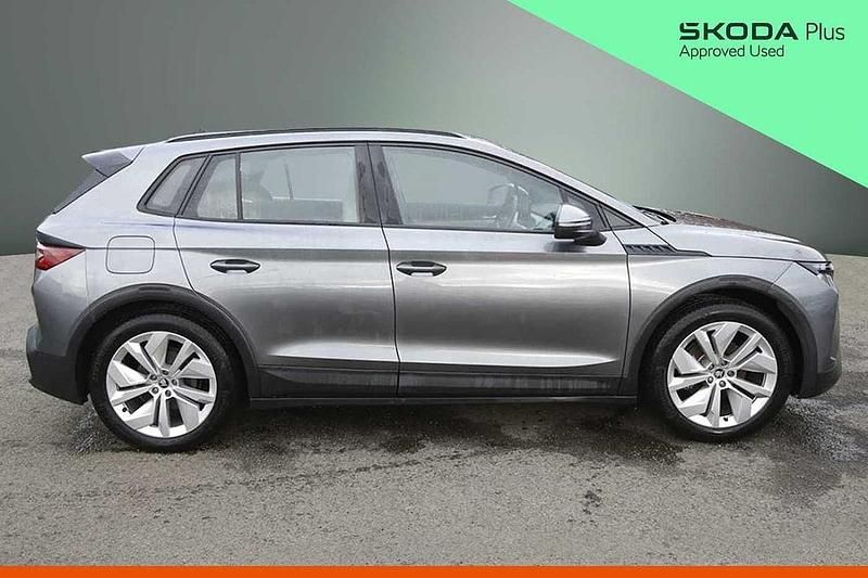 Usado Skoda Elroq SE L 150 kW (204 CV) 2025 Gris SUV
