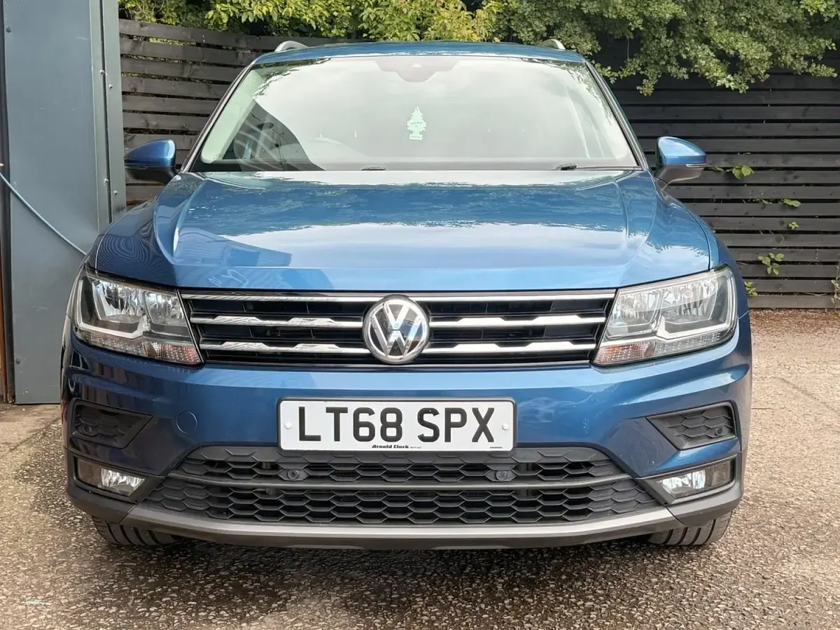 Used VW Tiguan Allspace SE 190 HP (139 kW) 2018 Blue SUV