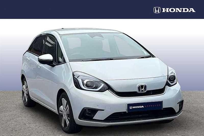 Used Honda Jazz Hybrid 109 HP (80 kW) 2020 White Hatchback