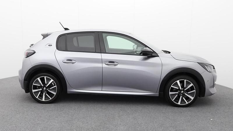 Grey Used 2021 Peugeot e-208 GT Hatchback | £13,499 (A bit pricey) - Image 1/4