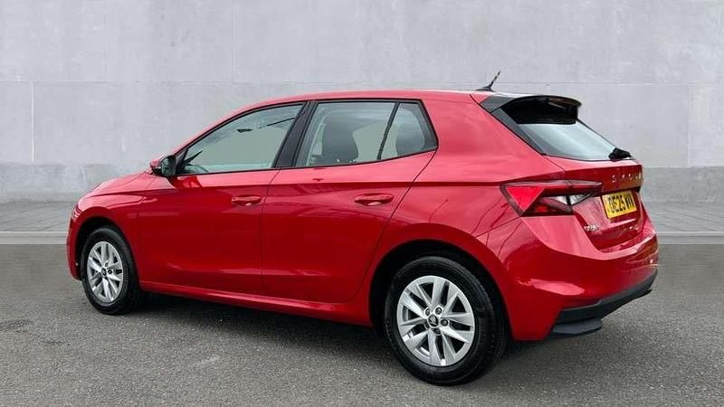 Used Skoda Fabia SE 95 HP (69 kW) 2025 Velvet red metallic Hatchback