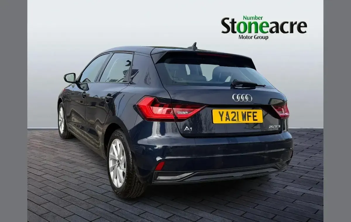 Used Audi A1 Sport 94 HP (69 kW) 2021 Blue SUV