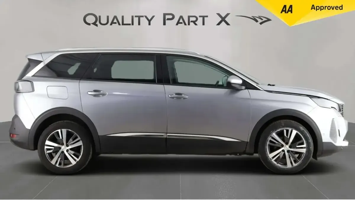 Used Peugeot 5008 Allure 130 HP (95 kW) 2021 Grey SUV