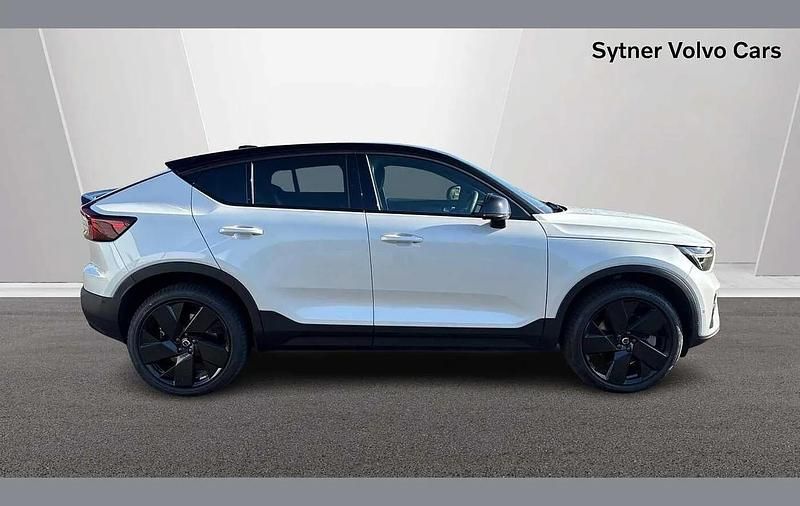 Used Volvo EC40 Ultra 182 kW (248 HP) 2026 White SUV