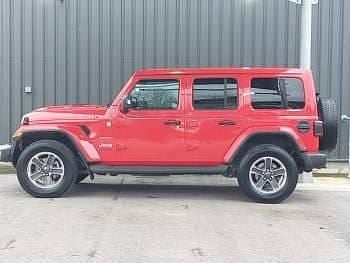Used Jeep Wrangler Sahara 197 HP (144 kW) 2019 Red SUV