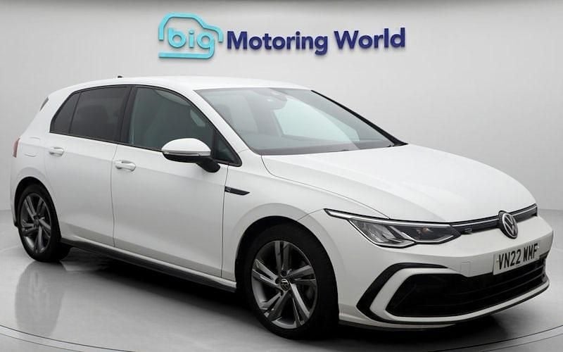 Used 2024 VW Golf VIII R-line Hatchback | £17,993 (Super price) - Image 1/4