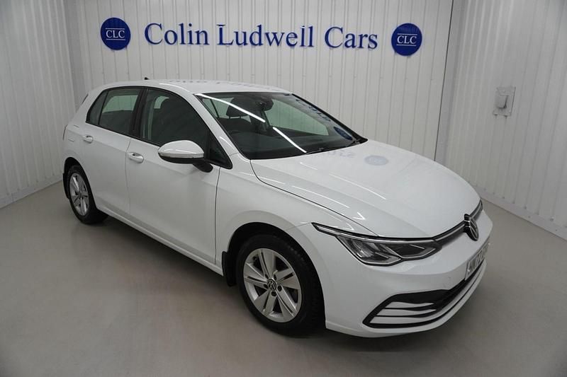 White Used 2022 VW Golf VIII Life Hatchback | £17,750 (Good price) - Image 1/4