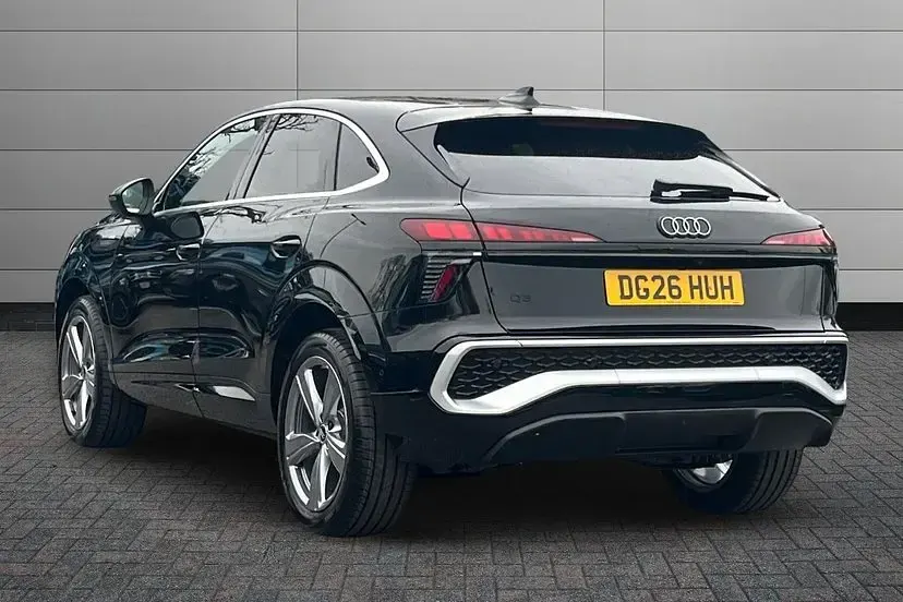 New Audi Q3 Sportback S-Line 148 HP (108 kW) 2026 Mythos black SUV