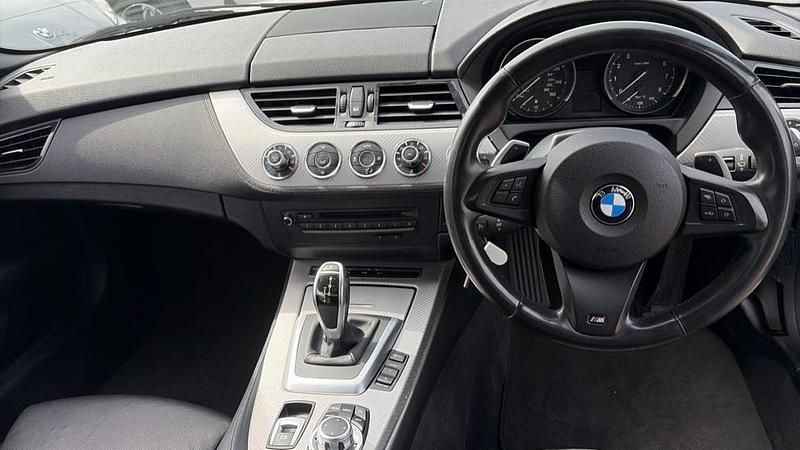 Used BMW Z4 Comfort Edition 245 HP (180 kW) 2016 Mineral white Cabriolet