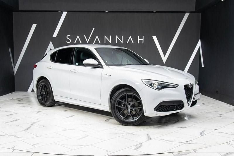 Used Alfa Romeo Stelvio Veloce 280 HP (205 kW) 2022 White SUV