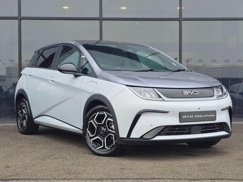 New BYD Dolphin Design 11 kW (15 HP) 2026 Skiing white Hatchback