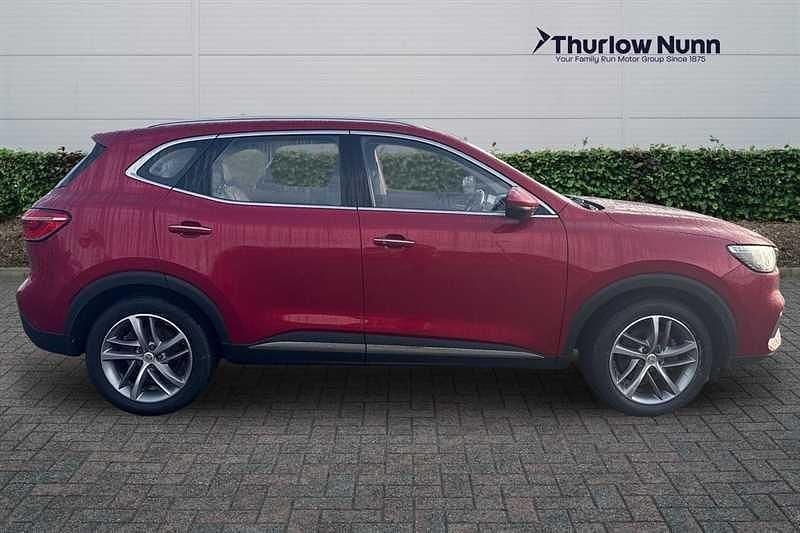 Used MG HS Exclusive 162 HP (119 kW) 2021 Red SUV