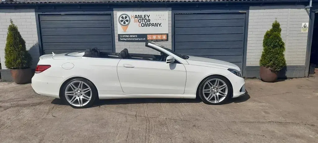 Used Mercedes E220 AMG line 2016 White Cabriolet