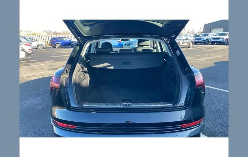 Used Audi e-tron Advanced 300 kW (408 HP) 2022 Black SUV