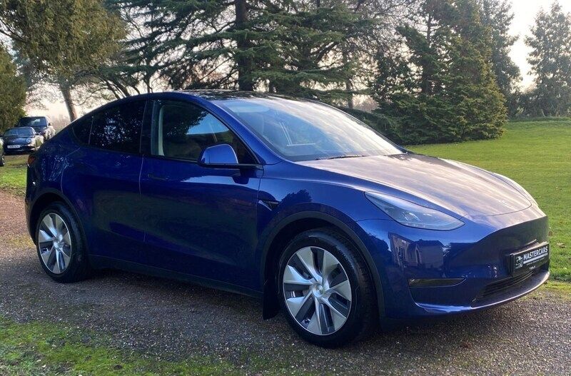 Used Tesla Model Y Long Range AWD 372 kW (506 HP) 2022 Deep pearl blue SUV