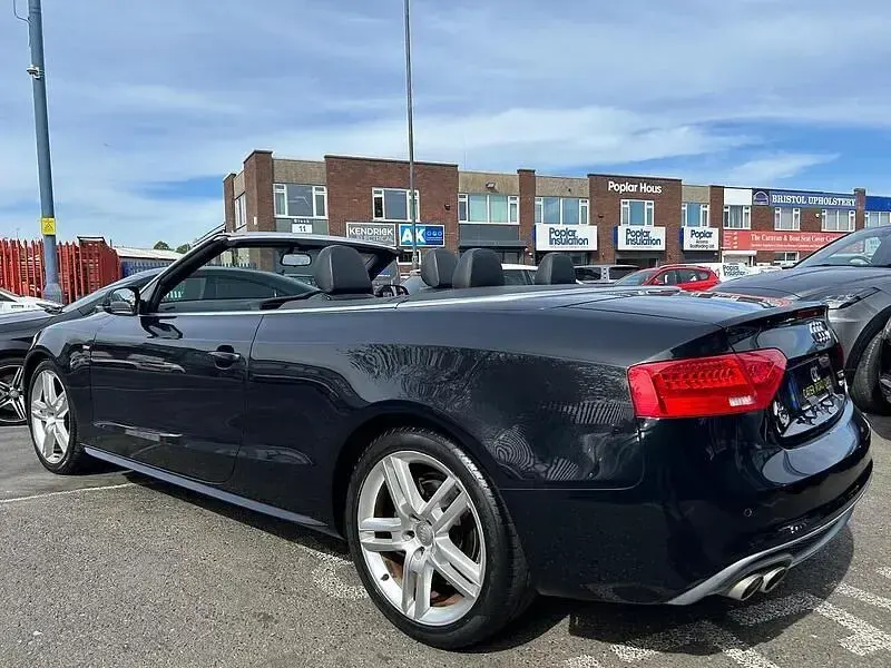Usado Audi A5 Cabriolet S-Line 2012 Preto Cabrios