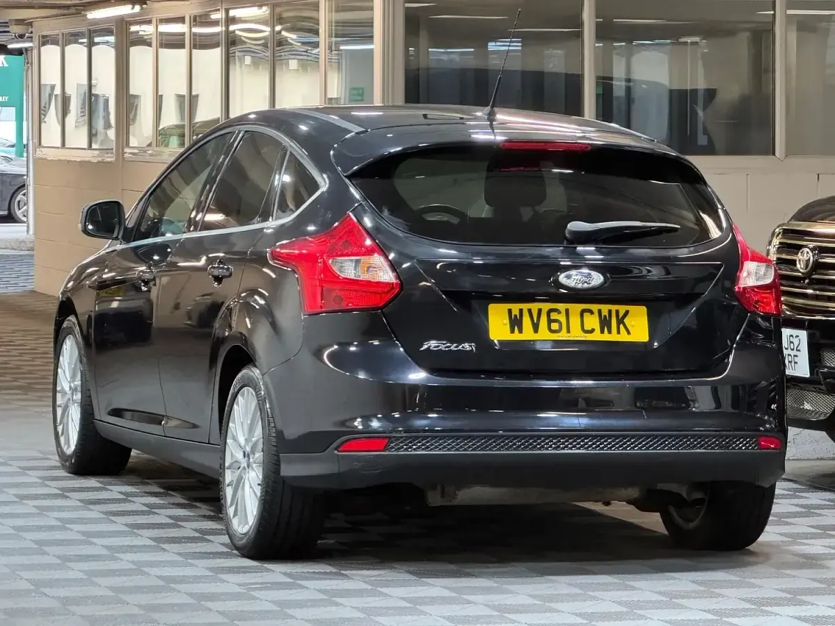 Used Ford Focus Zetec 2011 Black Hatchback