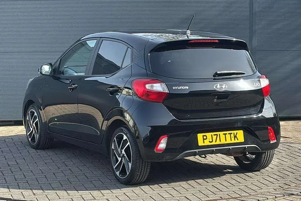 Used Hyundai i10 Premium 2021 Black Hatchback