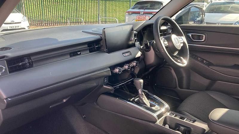 Used Honda HR-V Advance 131 HP (96 kW) 2025 Grey SUV