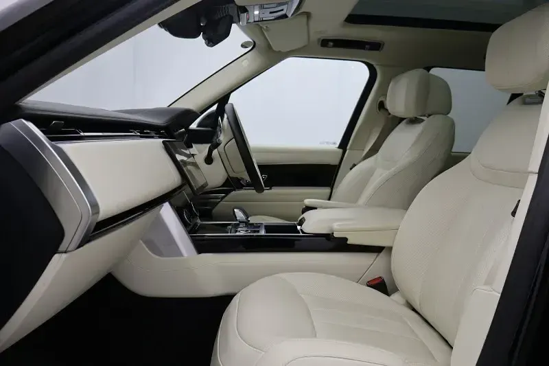 Gebraucht Land Rover Range Rover Autobiography 400 PS (294 kW) 2022 Schwarz SUV