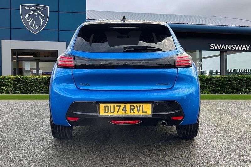 Used Peugeot 208 GT 99 HP (72 kW) 2024 Blue Hatchback