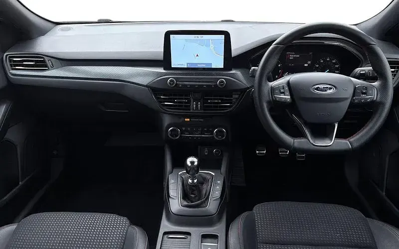 Used Ford Focus ST-Line X 125 HP (91 kW) 2019 Silver Hatchback