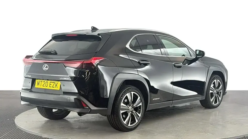 Used Lexus UX 250h 184 HP (135 kW) 2020 Black SUV