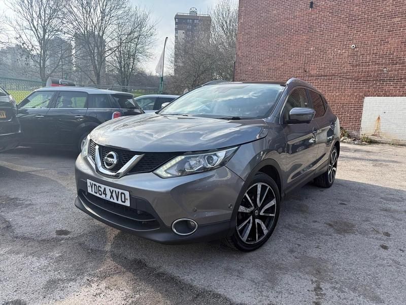 Used Nissan Qashqai Tekna 110 HP (80 kW) 2014 Grey SUV