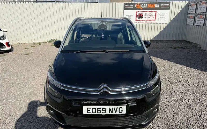 Used Citroën C4 SpaceTourer Flair 131 HP (96 kW) 2019 Black MPV