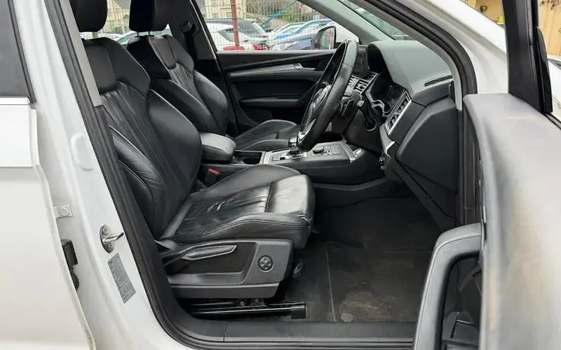 Used Audi Q5 Sport 190 HP (139 kW) 2017 White SUV