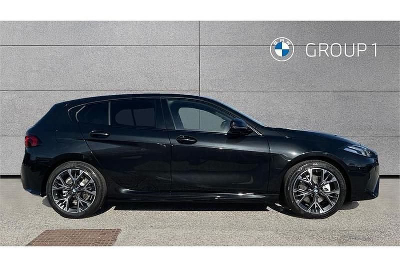 Used BMW 120 M Sport 156 HP (114 kW) 2025 Black sapphire metallic paint Hatchback