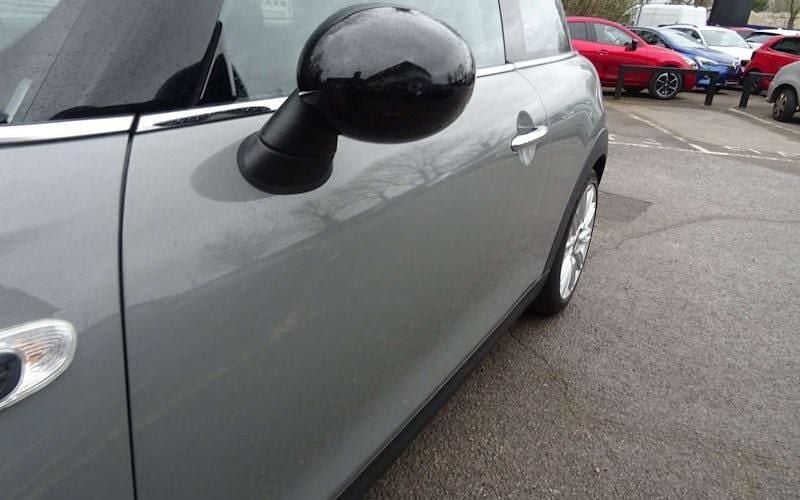 Used Mini Cooper Hatch 136 HP (100 kW) 2017 Hatchback