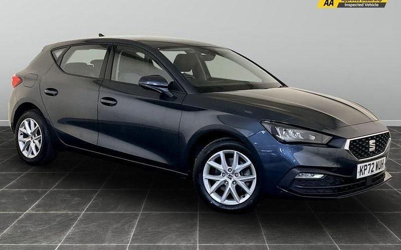 Used 2024 Seat Leon SE Hatchback | £7,195 (Good price) - Image 1/2
