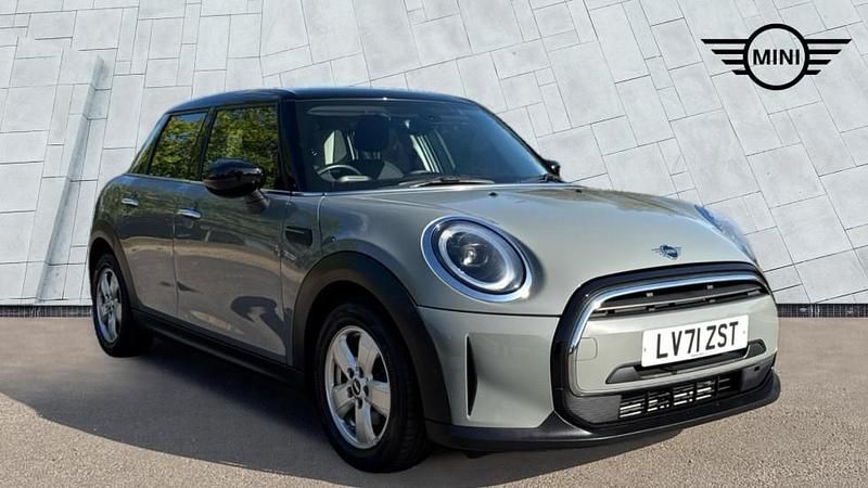 Grey Used 2021 Mini Cooper Classic Hatchback | £16,379 (Fair price) - Image 1/4