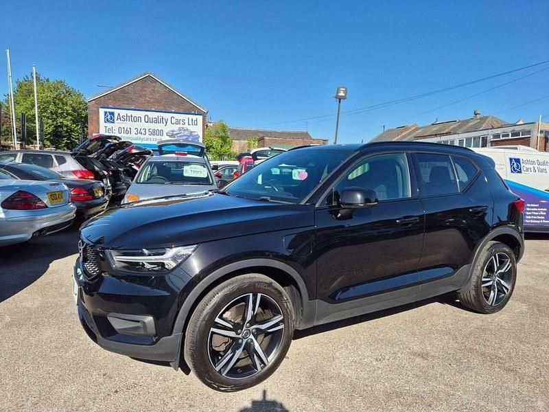 Black Used 2021 Volvo XC40 R-Design SUV | £15,495 (Fair price) - Image 1/3