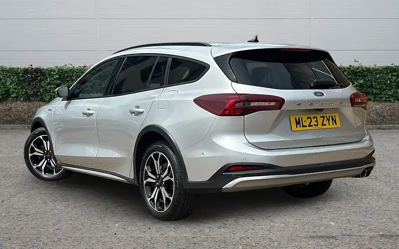 Used Ford Focus Active X 125 HP (91 kW) 2023 Silver Estate