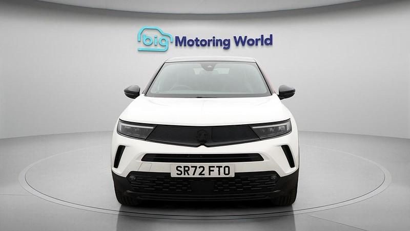 Used Vauxhall Mokka GS Line 130 HP (95 kW) 2023 White SUV