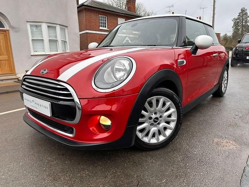 Used Mini Cooper Hatch 136 HP (100 kW) 2014 Red Hatchback